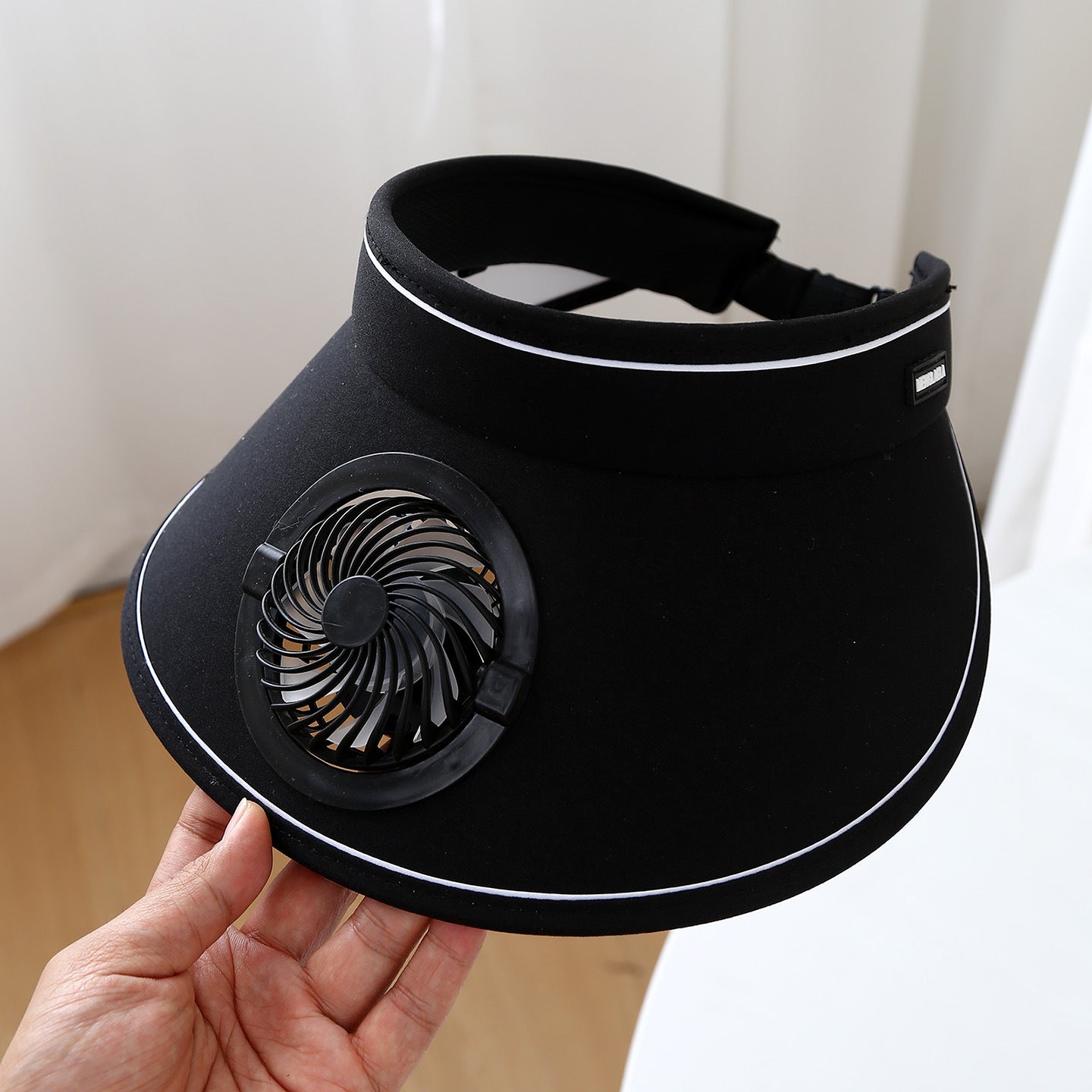 Casquette Femme à Ventilateur USB – Légère et Respirante