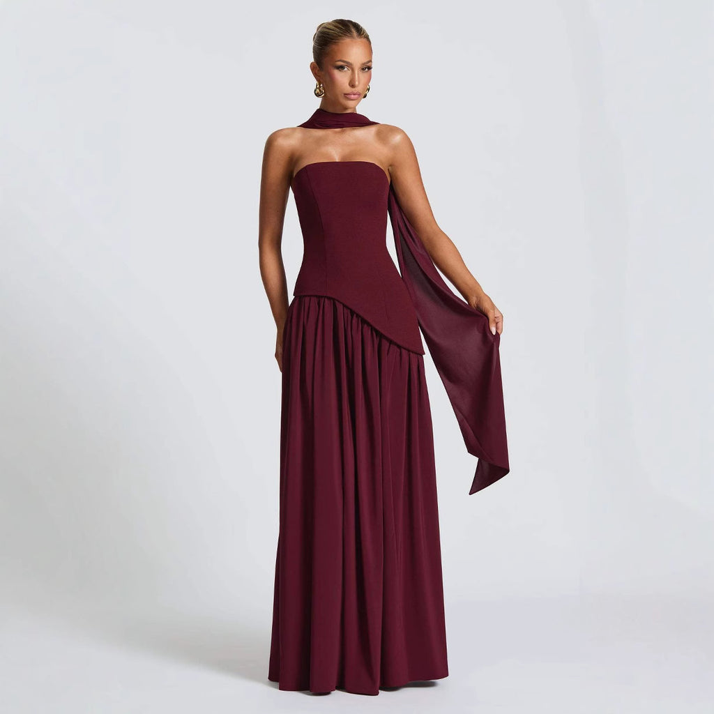 Robe sexy Sans Bretelles avec fente - Mode 2025 - Taille Haute